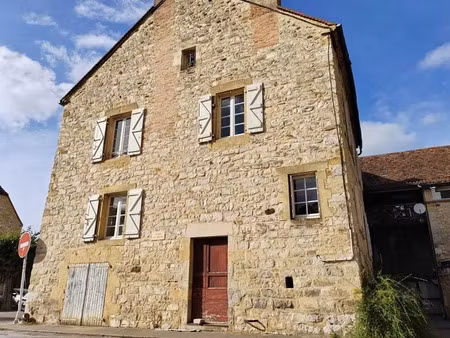 vente maison 6 pièces 125 m² à le vigan (46300)  99 952 €
