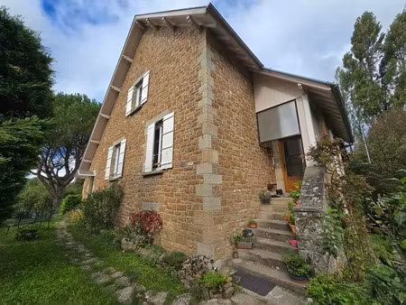 vente maison 4 pièces 153 m² à faycelles (46100)  208 260 €