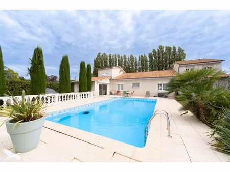 vente maison 7 pièces 225 m² à virsac (33240)  348 480 €