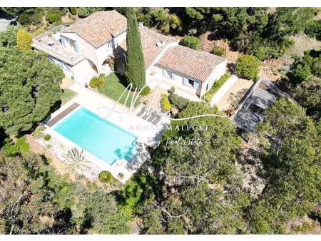 vente propriété 7 pièces 200 m² à la croix-valmer (83420)  4 450 000 €