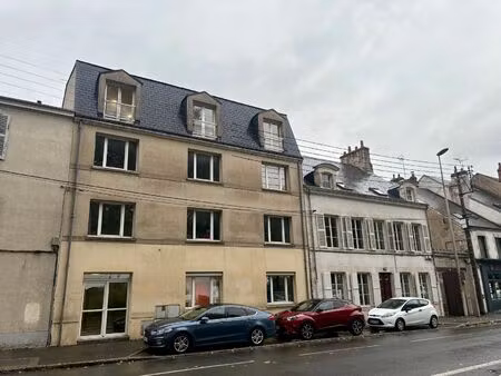 location local professionnel 135m² orleans 45100