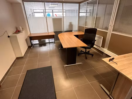 location bureau 40 m² à angers (49000)