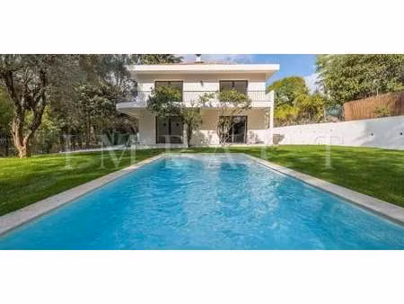 villa avec piscine et terrasse cannes (06)