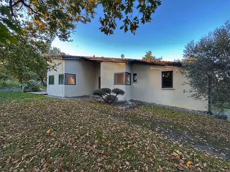 maison d'architecte de 5 pièces 160 m2