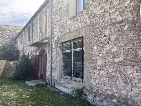 local d'activités à louer