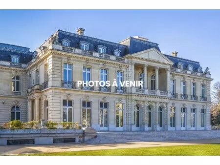 maison de luxe à vendre dans le quartier muette sud