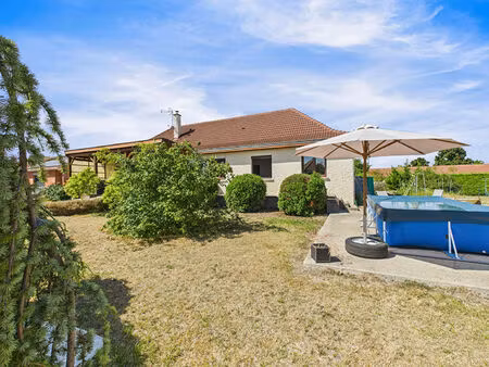 évadez-vous? chez vous.