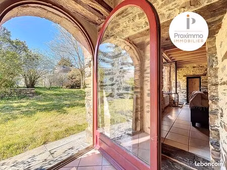 maison 8 pièces 199 m²