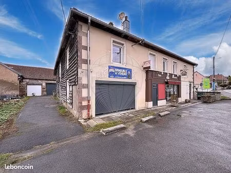 immeuble 15 pièces 304 m²