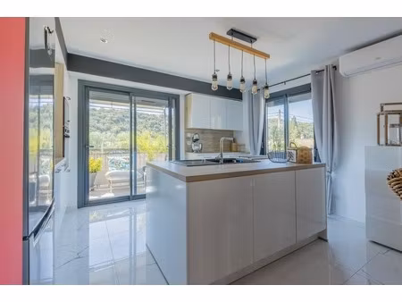 34460 roquebrun – maison + logement indépendant – piscine – garage – vue dégagée – sous-so