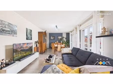 appartement 3 pièces 81 m²