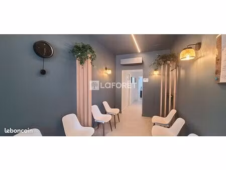 local 17 m² saint forgeux