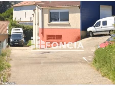 local commercial 45 m²