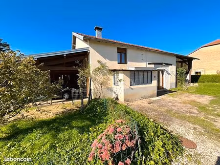 maison de village 4 pièces 93 m²