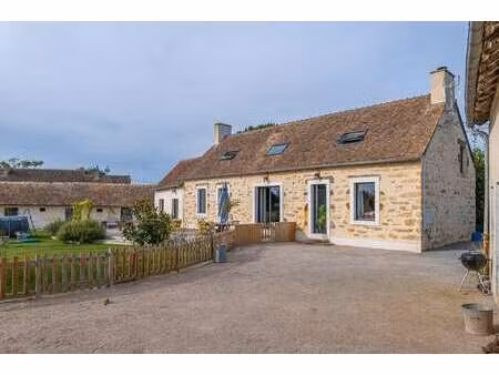 vente maison à neuville-sur-sarthe (72190) : à vendre / 145m² neuville-sur-sarthe