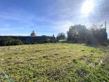 vente terrain à vallet (44330) : à vendre / 612m² vallet