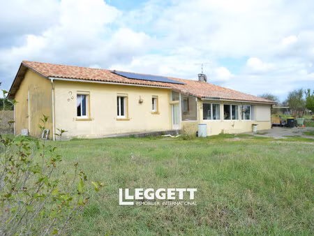 maison 6 pièce(s)  laperche