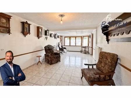 maison à rénover – 115 m² avec grand garage et jardin à petite-forêt