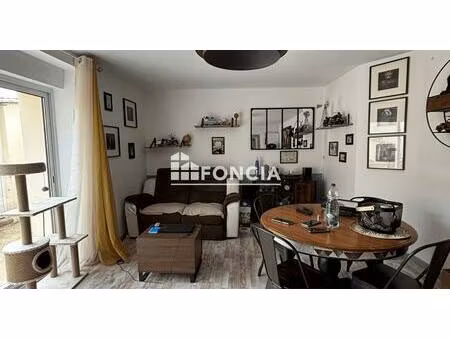 a vendre - maison louee - 2 chambres