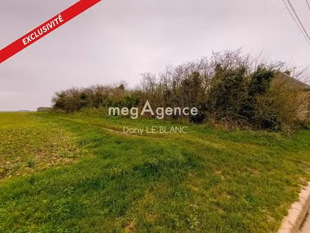 terrain à bâtir de 750 m² - cadre paisible