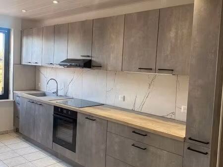 appartement à louer 115m2