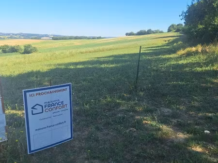 vente terrain 2301 m² à beaumont-de-lomagne (82500)  25 000 €
