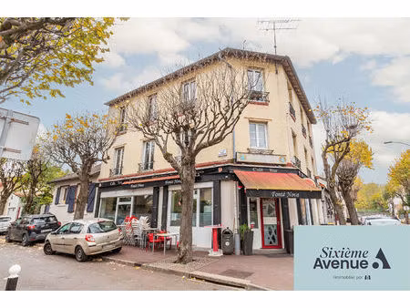 maison sur gentilly plateau louée d'environ 270 m2.