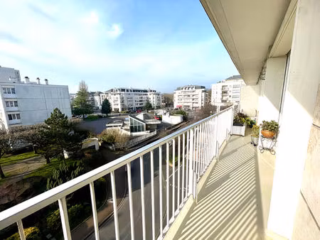 appartement familial 102 m² avec balcon et parking ? saint-gratien