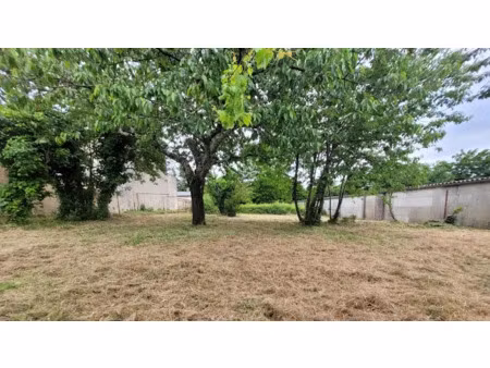 vente terrain 640 m² à cognac (16100)  65 000 €