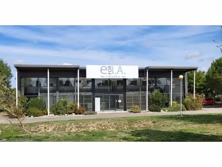 à vendre ou à louer – local d’activités de 2 059 m² à pamiers – ariège (09)