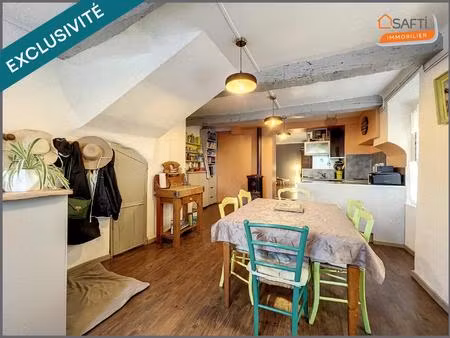 maison de village 7 pièces de 93m² sur trois niveaux