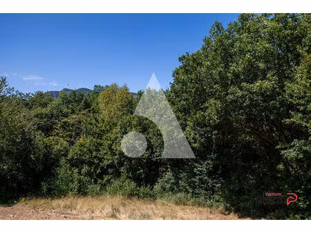 terrain atypique avançon 2442 m² !