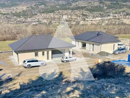 a vendre  parcelle libre de constructeur 468 m² (lot 9)