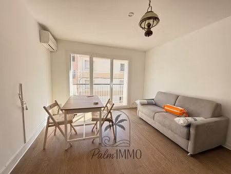 location meublée appartement 1 pièce 23 m² à bandol (83150)  570 €