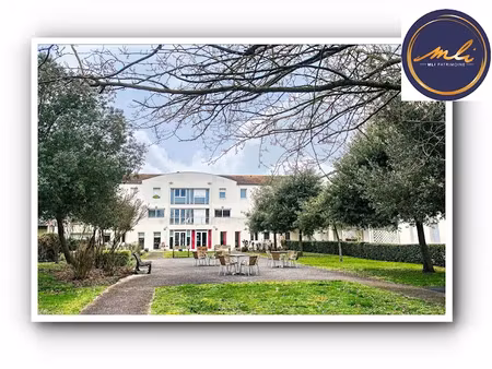 vente appartement 1 pièce 29.29 m² à saintes (17100)  102 000 €