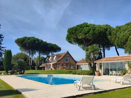 maison de caractère - 130m ²