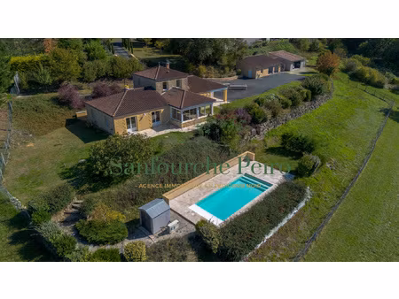 à 7km à l'ouest de sarlat - périgord noir