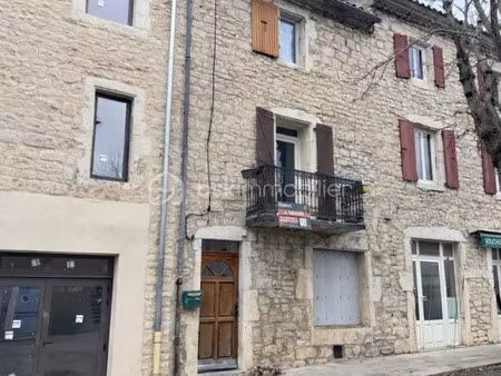 vente maison 5 pièces 108 m² à saint-remèze (07700)  155 000 €