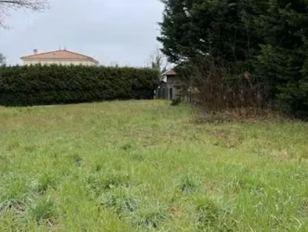 vente terrain 400 m² à les mathes (17570)  120 000 €