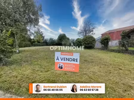 vente terrain 1000 m² à billom (63160)  79 900 €