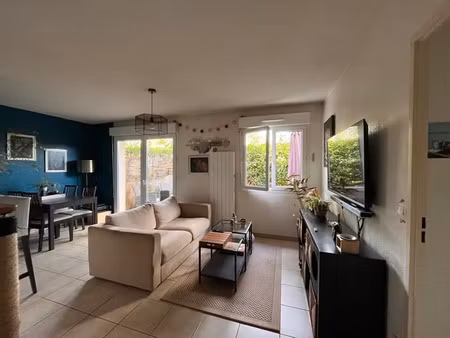 vente appartement 2 pièces 41 m² à saint-quentin-de-baron (33750)  119 500 €