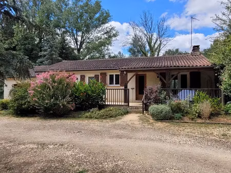 vente maison 4 pièces 100 m² à cazals (46250)  168 800 €