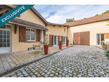 maison 4 chambres garage jardin piece de réception