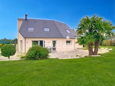 maison aux portes de la haye