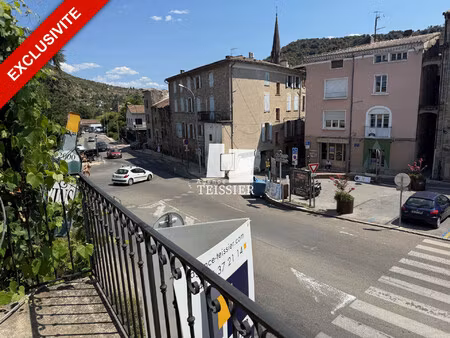 exclusivité : appartement centre les vans avec balcon