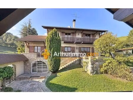 vente maison 5 pièces 160 m2 à saint-marcel-bel-accueil