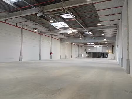 location local d'activités rosny sous bois 1 604 m²