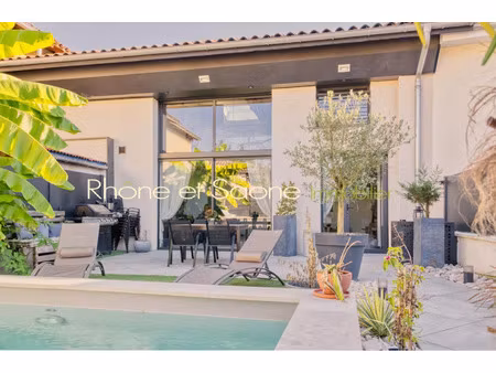 vente maison 4 pièces 131 m² fareins (01480)