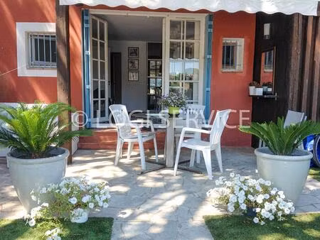 rare- appartement rez de jardin avec amarrage port grimaud