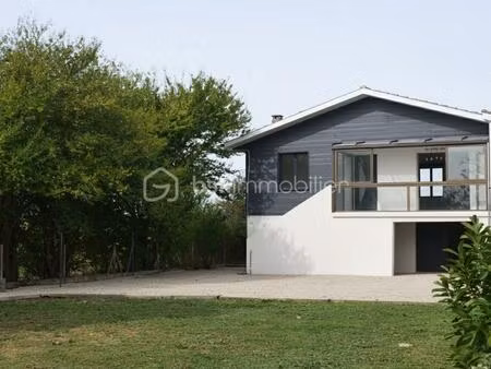 maison traditionnelle de 142 m² à montjoire